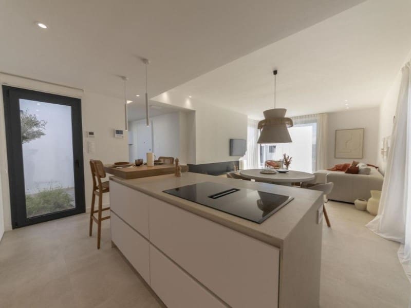 3 quarto Moradia para venda em Banos y Mendigo com piscina - 405 900 € (Ref: 9955919)
