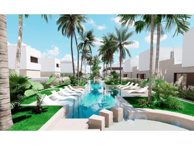 3 chambre Villa/Maison à vendre à Los Alcazares avec piscine - 439 000 € (Ref: 9955932)
