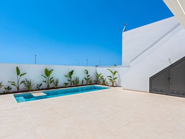 3 makuuhuone Huvila myytävänä paikassa Las Lomas de Rame - Bahía Bella, Los Alcázares mukana uima-altaan - 499 900 € (Ref: 9970557)