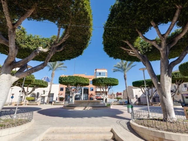 2 Zimmer Apartment zu verkaufen in San Fulgencio mit Pool - 162.000 € (Ref: 9975280)