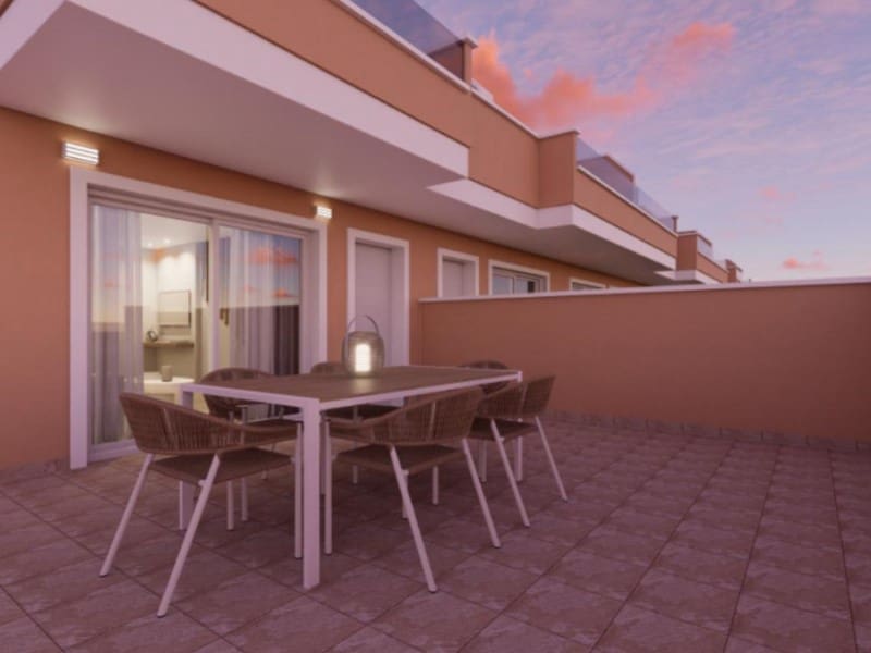 3 soveværelse Semi-Rækkehus til salg i Pilar de la Horadada med swimmingpool - € 339.900 (Ref: 9975292)