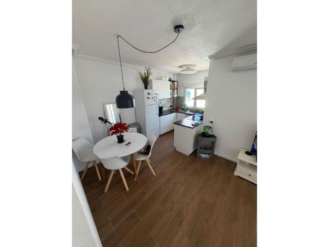 2 soveværelse Lejlighed til salg i El Chaparral, Torrevieja med swimmingpool - € 179.000 (Ref: 9977264)