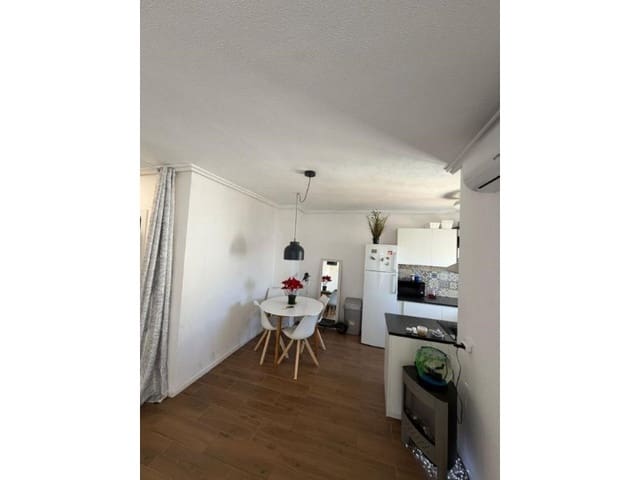 2 soveværelse Lejlighed til salg i El Chaparral, Torrevieja med swimmingpool - € 179.000 (Ref: 9977264)