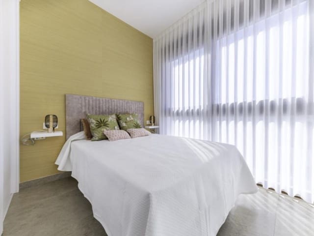 Apartamento de 3 habitaciones en Los Balcones - Los Altos, Torrevieja en venta con piscina - 330.000 € (Ref: 9977265)
