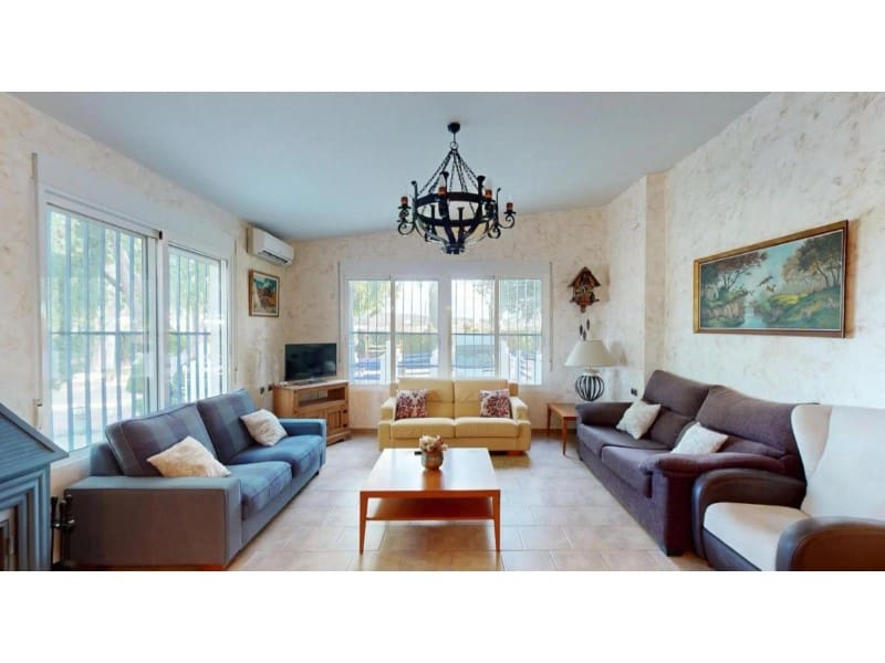 4 bedroom Villa for sale in Orihuela - € 410,000 (Ref: 9977266)
