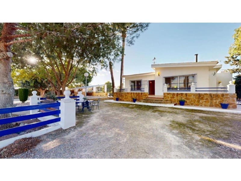 4 bedroom Villa for sale in Orihuela - € 410,000 (Ref: 9977266)