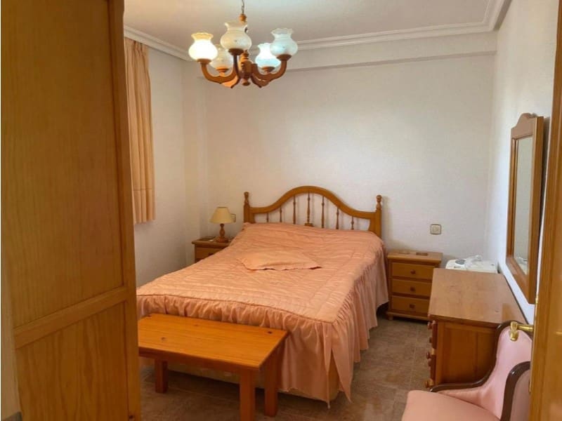 2 soverom Leilighet til salgs i Guardamar del Segura med garasje - € 139 900 (Ref: 9977269)