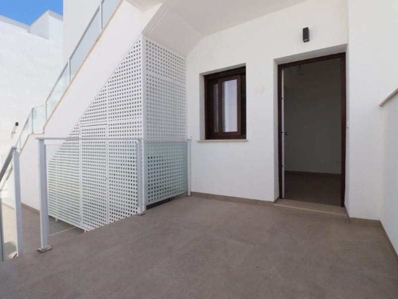 3 slaapkamer Appartement te koop in Torrevieja met zwembad - € 310.000 (Ref: 9977270)