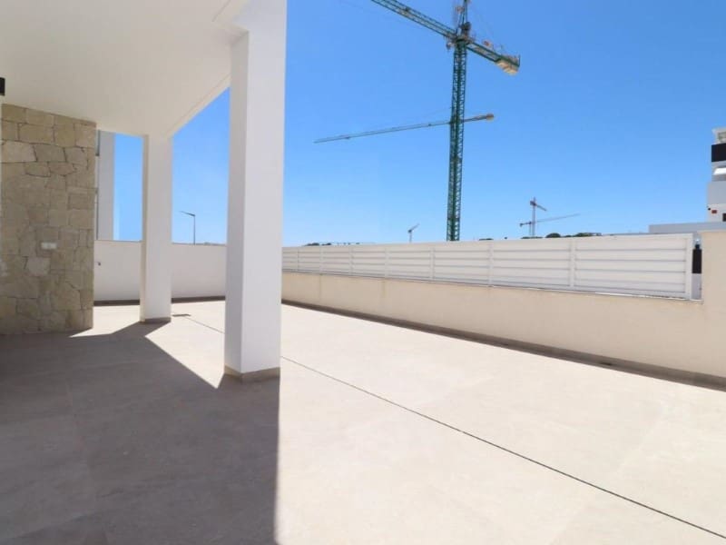 3 slaapkamer Appartement te koop in Torrevieja met zwembad - € 310.000 (Ref: 9977270)