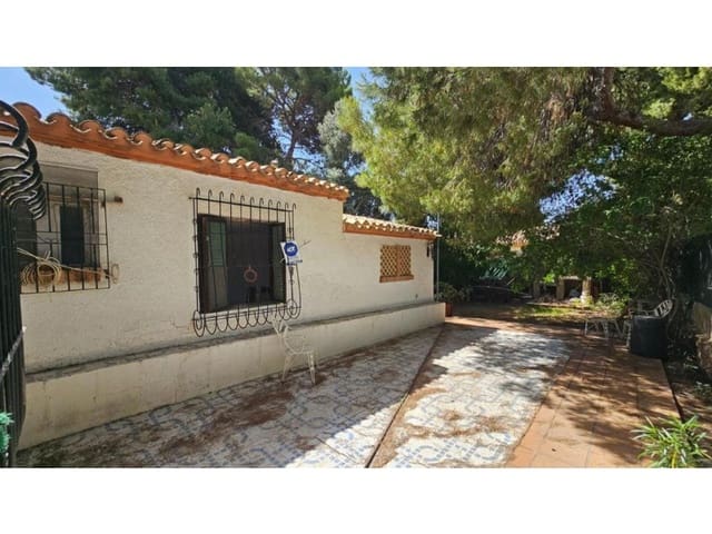 Undeveloped Land for sale in Punta Prima, Orihuela - € 550,000 (Ref: 9979780)