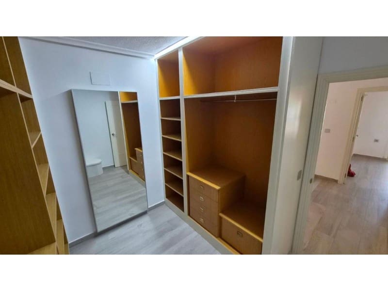 3 soverom Leilighet til salgs i Torrevieja - € 365 000 (Ref: 9980436)