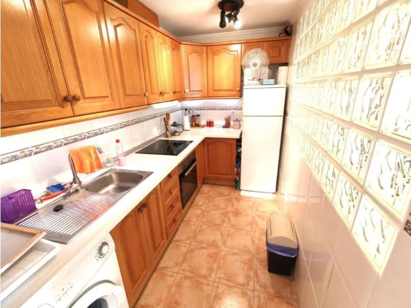 2 soveværelse Lejlighed til salg i Torrevieja - € 162.000 (Ref: 9980447)