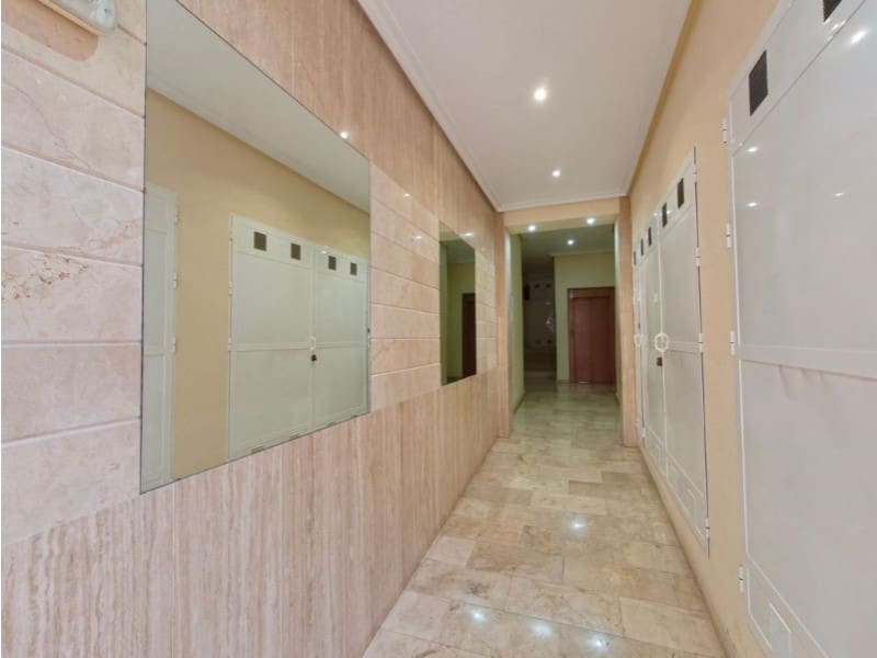2 soveværelse Lejlighed til salg i Torrevieja - € 162.000 (Ref: 9980447)