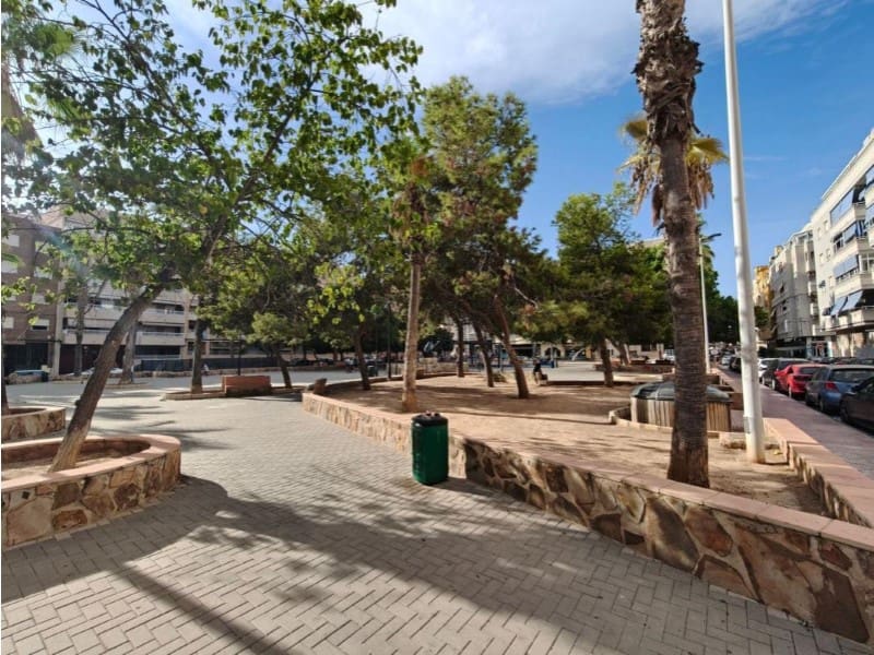 2 soveværelse Lejlighed til salg i Torrevieja - € 162.000 (Ref: 9980447)