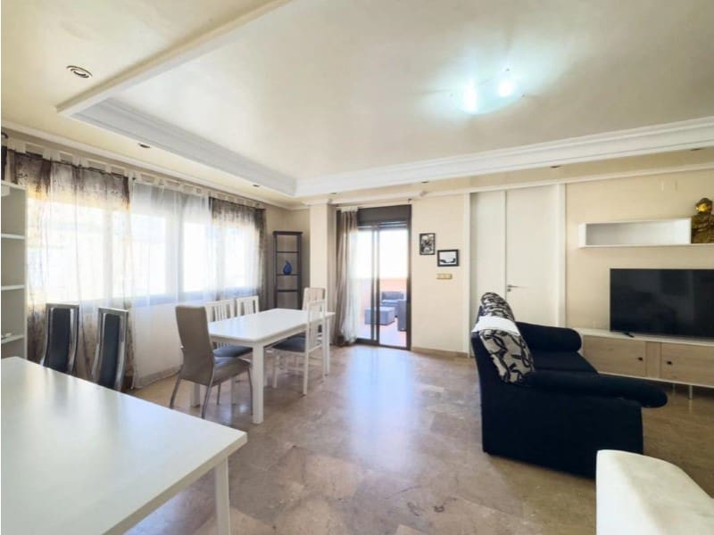 4 makuuhuone Huoneisto myytävänä paikassa Torrevieja - 275 000 € (Ref: 9980450)