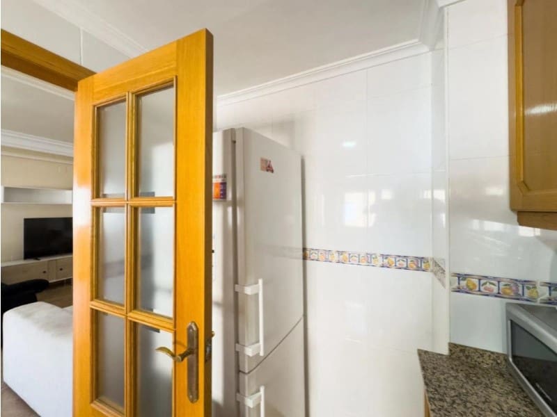 4 makuuhuone Huoneisto myytävänä paikassa Torrevieja - 275 000 € (Ref: 9980450)