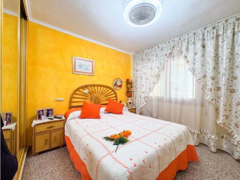 3 soverom Leilighet til salgs i La Mata med garasje - € 262 000 (Ref: 9980451)