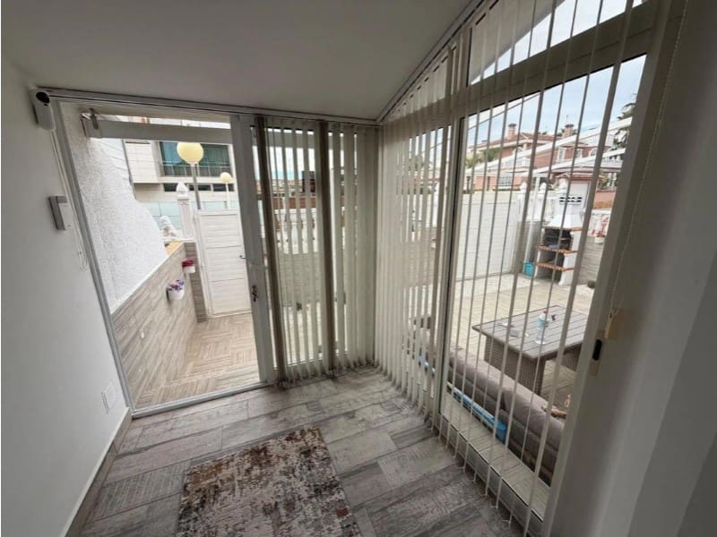 3 slaapkamer Halfvrijstaande villa te koop in Orihuela - € 279.000 (Ref: 9980462)