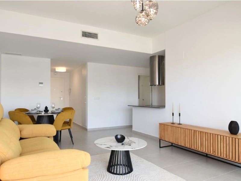 2 Zimmer Apartment zu verkaufen in San Miguel de Salinas mit Pool - 245.000 € (Ref: 9984856)