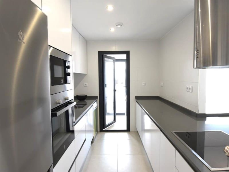 2 Zimmer Apartment zu verkaufen in San Miguel de Salinas mit Pool - 245.000 € (Ref: 9984856)
