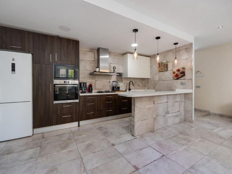 3 sovrum Semi-fristående Villa till salu i Torrevieja - 350 000 € (Ref: 9984877)