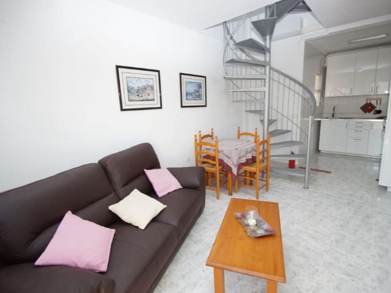 2 Zimmer Doppelhaus zu verkaufen in Playa Flamenca mit Pool - 149.000 € (Ref: 9984879)
