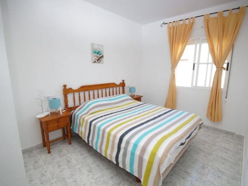2 Zimmer Doppelhaus zu verkaufen in Playa Flamenca mit Pool - 149.000 € (Ref: 9984879)