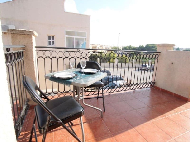 2 Zimmer Doppelhaus zu verkaufen in Playa Flamenca mit Pool - 149.000 € (Ref: 9984879)