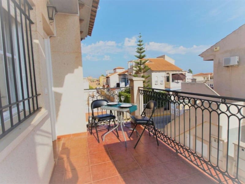 2 Zimmer Doppelhaus zu verkaufen in Playa Flamenca mit Pool - 149.000 € (Ref: 9984879)