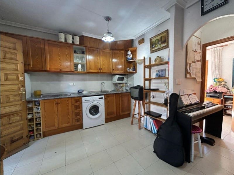 1 bedroom Semi-detached Villa for sale in Torrevieja - € 148,900 (Ref: 9984880)