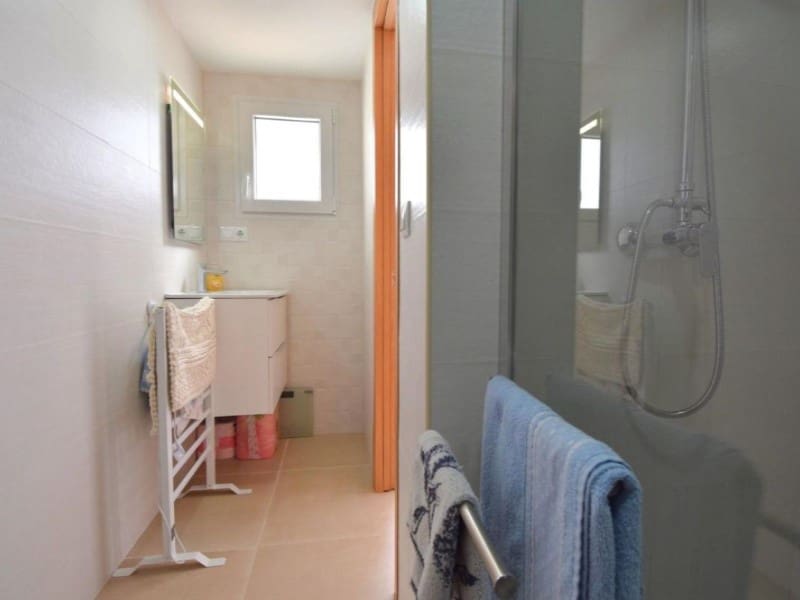 2 sovrum Semi-fristående Villa till salu i Playa Flamenca med pool - 225 000 € (Ref: 9984882)