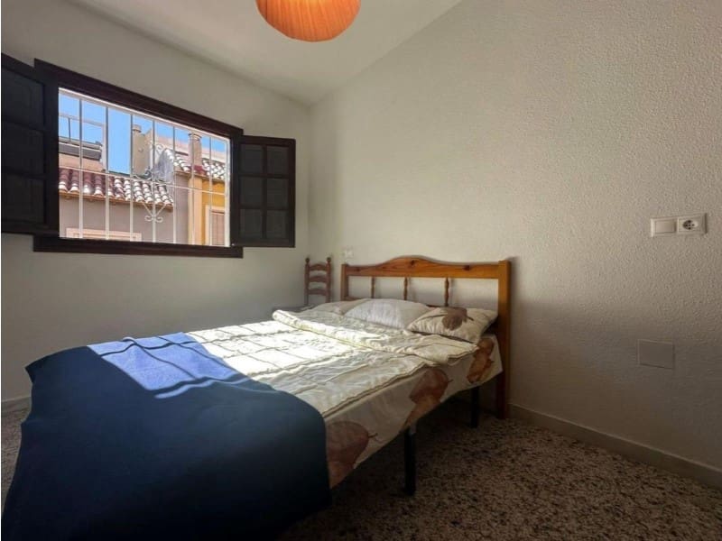 2 Zimmer Doppelhaus zu verkaufen in Torrevieja - 218.000 € (Ref: 9984883)