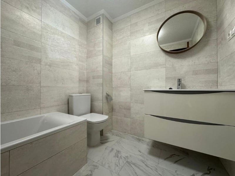 2 Zimmer Doppelhaus zu verkaufen in Torrevieja - 218.000 € (Ref: 9984883)