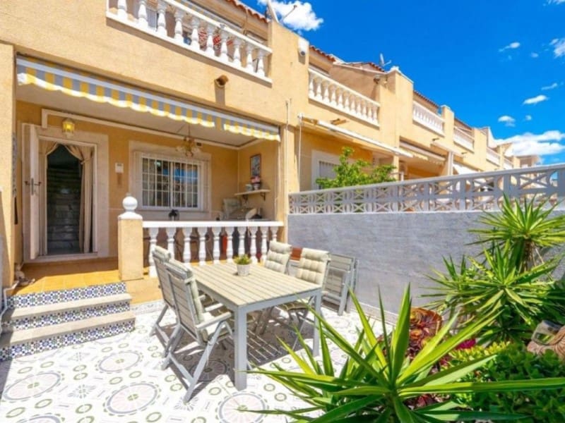 2 bedroom Semi-detached Villa for sale in Aguas Nuevas with pool - € 219,000 (Ref: 9984884)