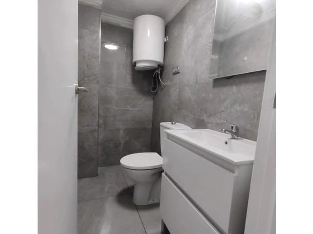 2 Zimmer Doppelhaus zu verkaufen in Torreblanca, Torrevieja mit Pool - 239.900 € (Ref: 9984885)