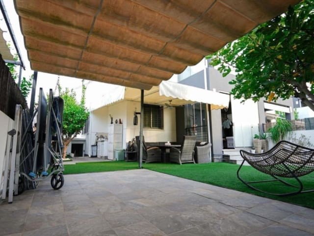 3 soveværelse Semi-Rækkehus til salg i Aguas Nuevas, Torrevieja med swimmingpool - € 375.000 (Ref: 9984888)