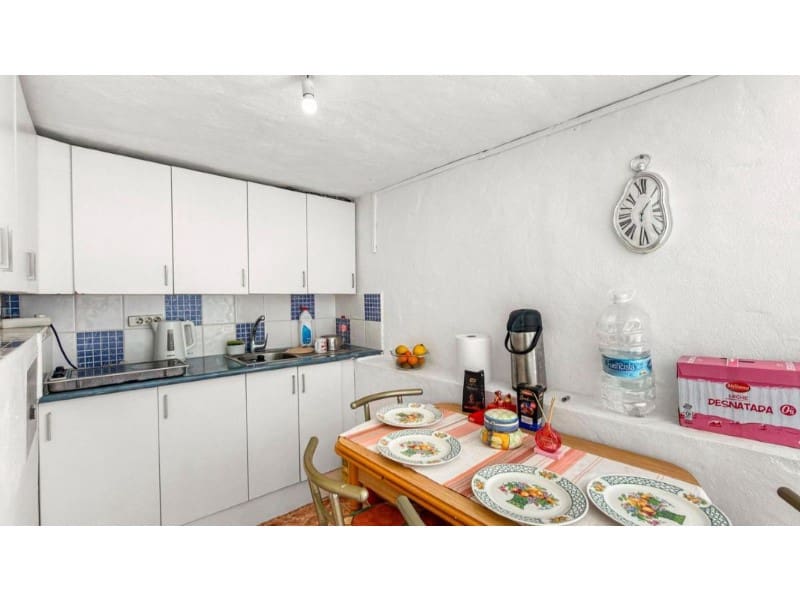 2 slaapkamer Halfvrijstaande villa te koop in Rojales met zwembad - € 149.000 (Ref: 9984890)