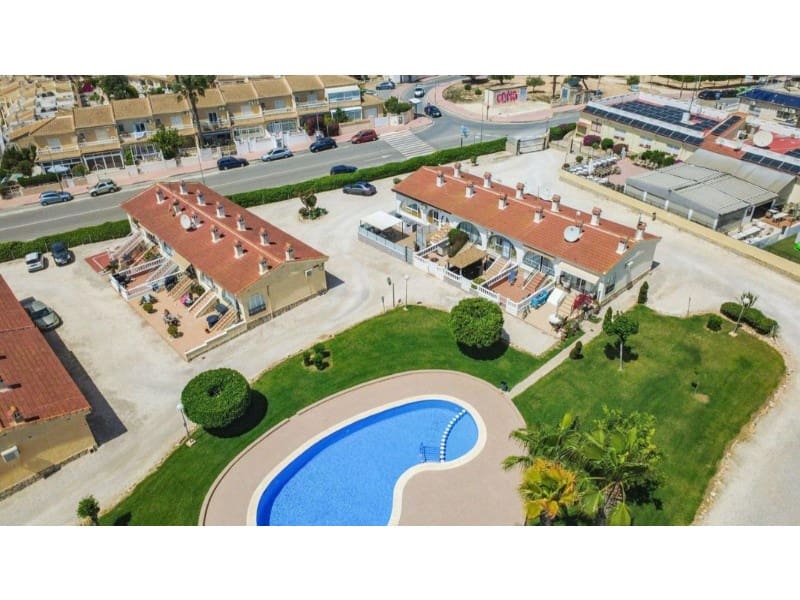2 slaapkamer Halfvrijstaande villa te koop in Rojales met zwembad - € 149.000 (Ref: 9984890)