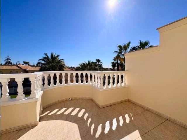 Pareado de 2 habitaciones en Ciudad Quesada, Rojales en venta con piscina - 185.000 € (Ref: 9984893)