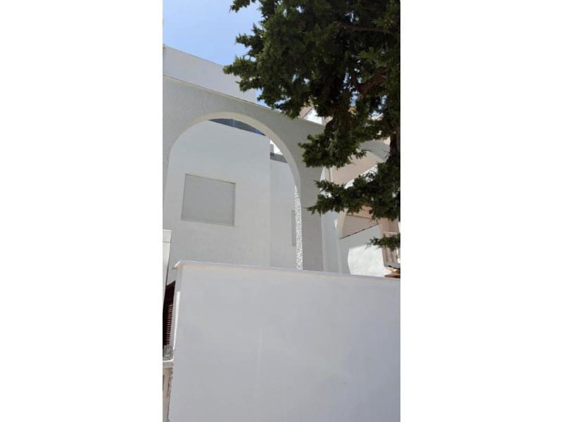 3 sovrum Semi-fristående Villa till salu i Torrevieja - 259 900 € (Ref: 9984896)