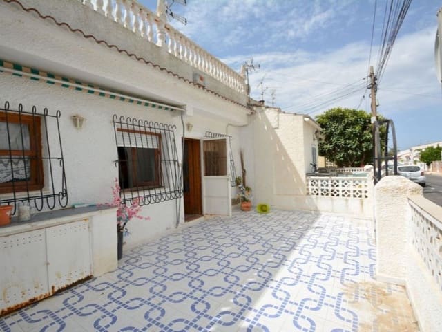 4 soveværelse Semi-Rækkehus til salg i El Chaparral - La Siesta - La Torreta, Torrevieja med swimmingpool - € 235.000 (Ref: 9984897)