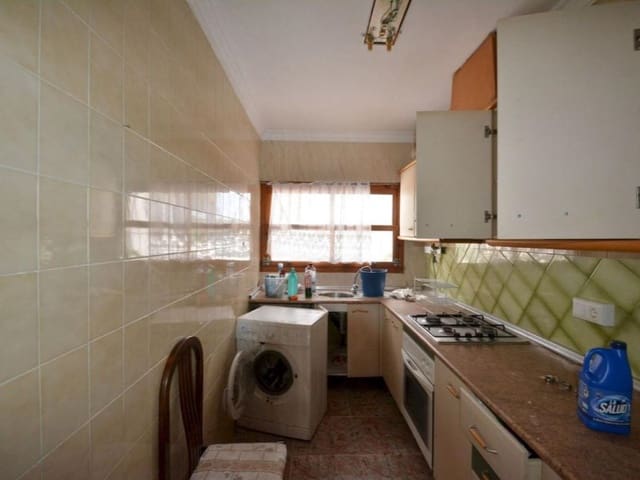 4 soveværelse Semi-Rækkehus til salg i El Chaparral - La Siesta - La Torreta, Torrevieja med swimmingpool - € 235.000 (Ref: 9984897)