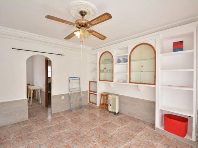 4 soveværelse Semi-Rækkehus til salg i El Chaparral - La Siesta - La Torreta, Torrevieja med swimmingpool - € 235.000 (Ref: 9984897)