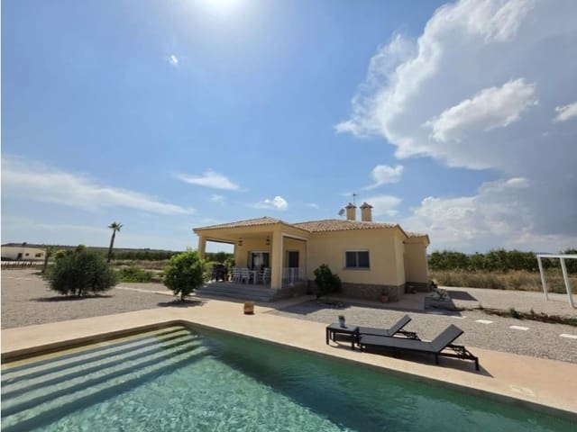 3 slaapkamer Villa te koop in Pinoso met zwembad - € 423.995 (Ref: 9984913)