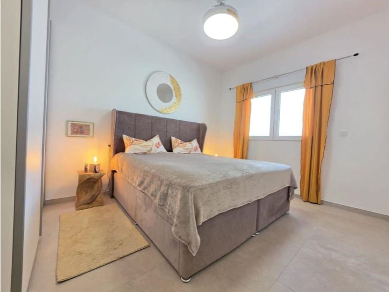 3 slaapkamer Villa te koop in Pinoso met zwembad - € 423.995 (Ref: 9984913)