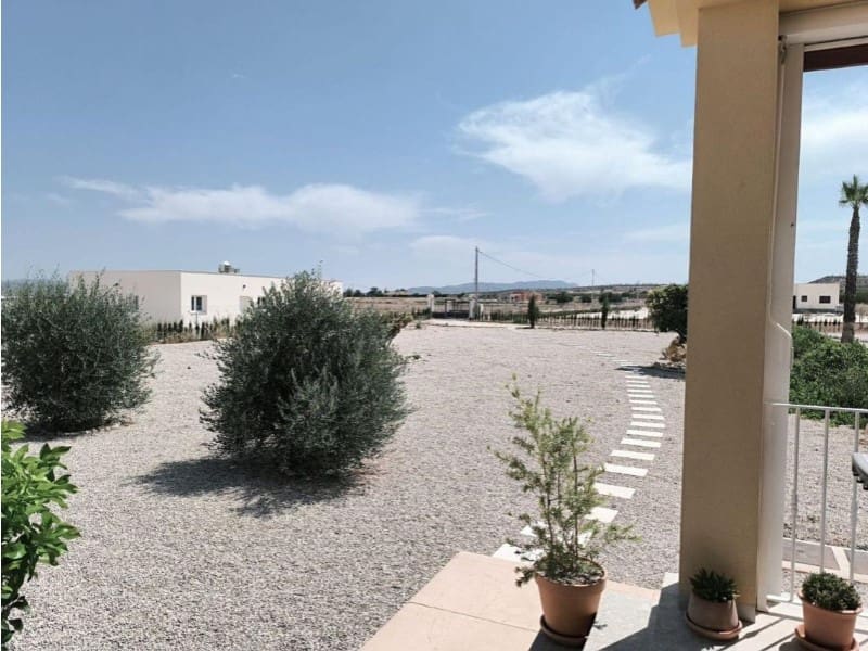 3 slaapkamer Villa te koop in Pinoso met zwembad - € 423.995 (Ref: 9984913)