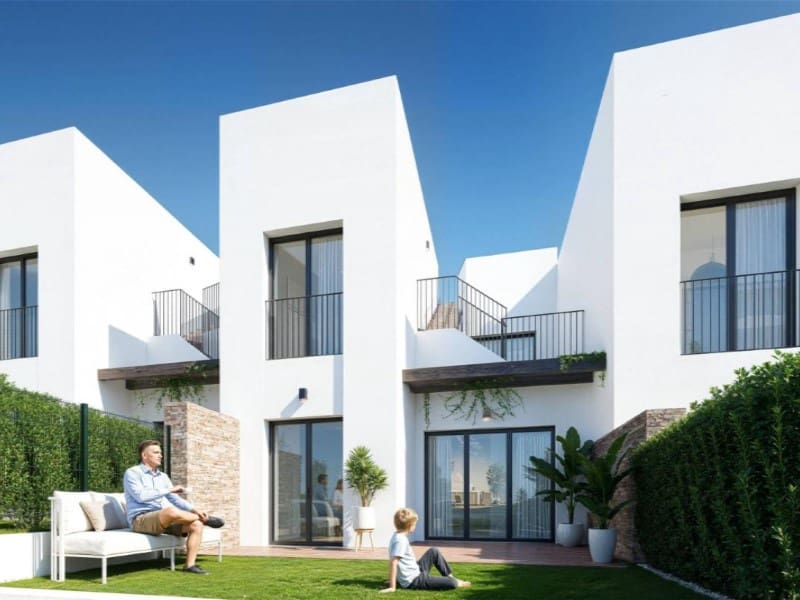 Bungalow de 3 habitaciones en Monforte del Cid en venta con piscina - 365.000 € (Ref: 9984915)