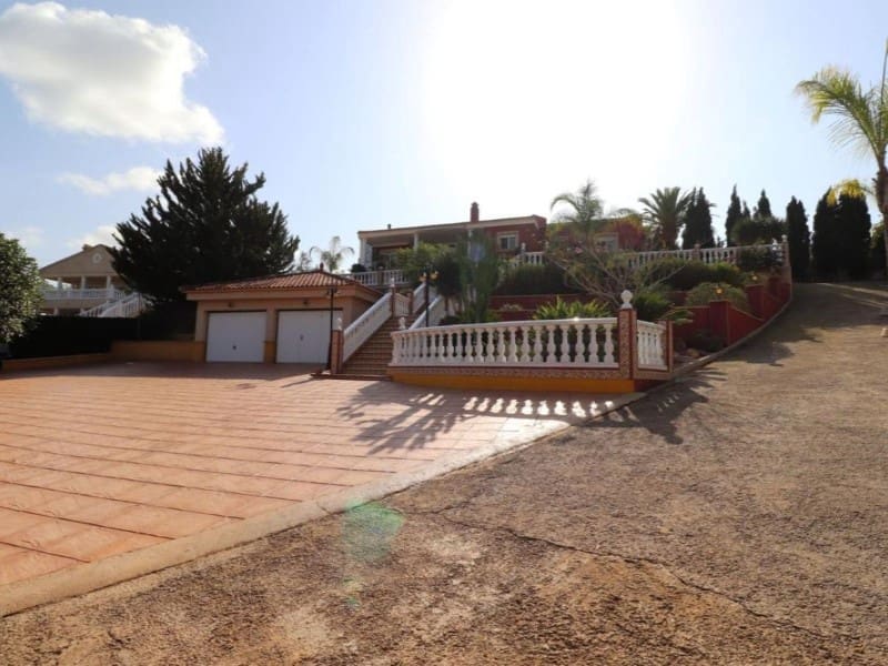 3 soveværelse Villa til salg i Almoradi med swimmingpool - € 549.500 (Ref: 9984919)