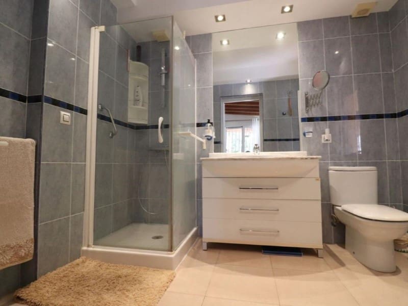 3 soveværelse Villa til salg i Almoradi med swimmingpool - € 549.500 (Ref: 9984919)