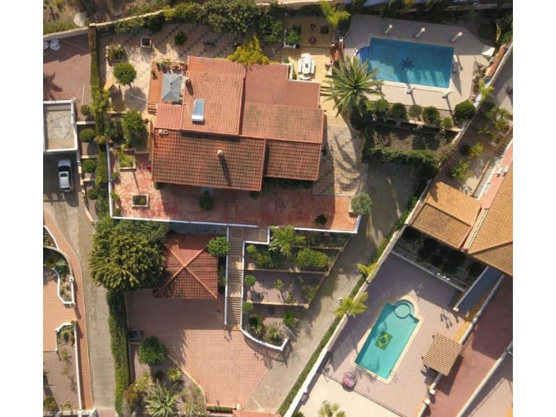3 soveværelse Villa til salg i Almoradi med swimmingpool - € 549.500 (Ref: 9984919)